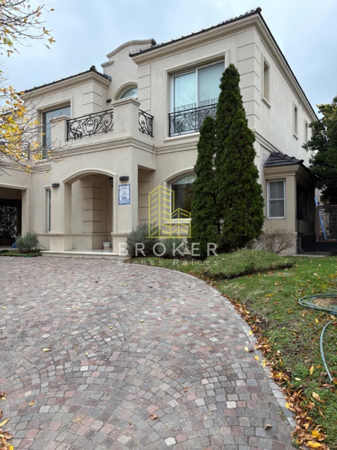Venta Casa Barrio Septiembre