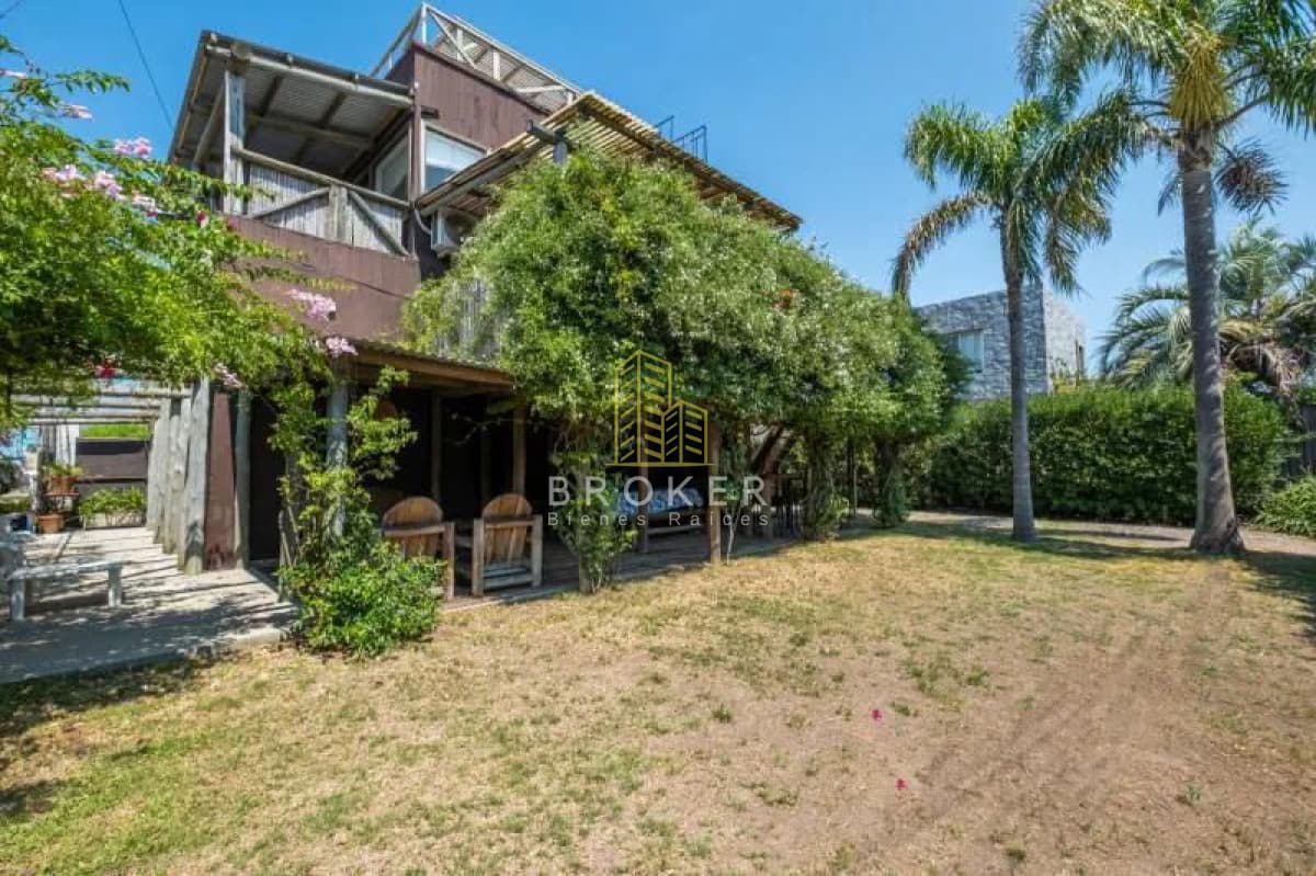 Venta Casa La barra de 4 dormitorios y 4 baños!