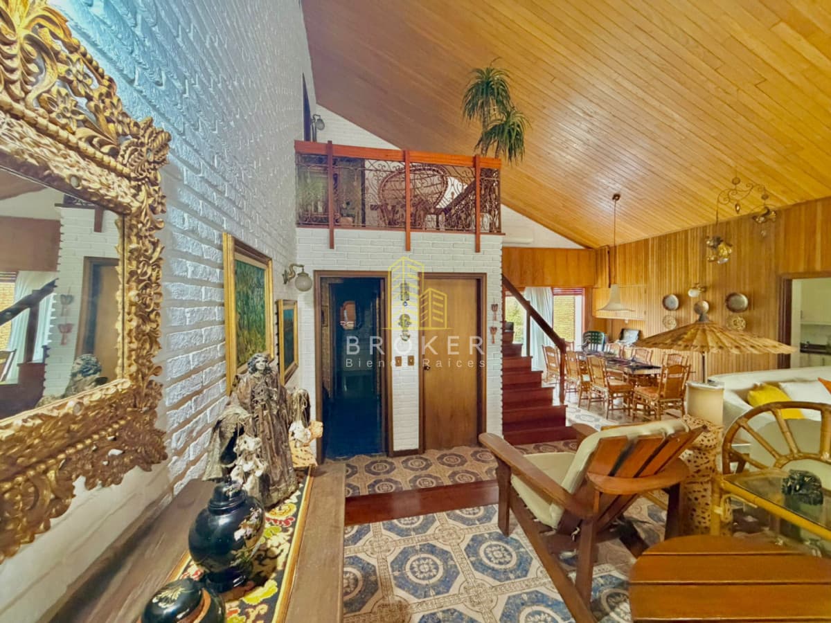 Venta casa 4 dormitorios punta del este mansa