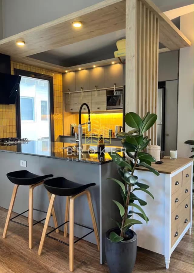 Alquiler de hermosa casa en la barra de 3 dorm y 2 baños