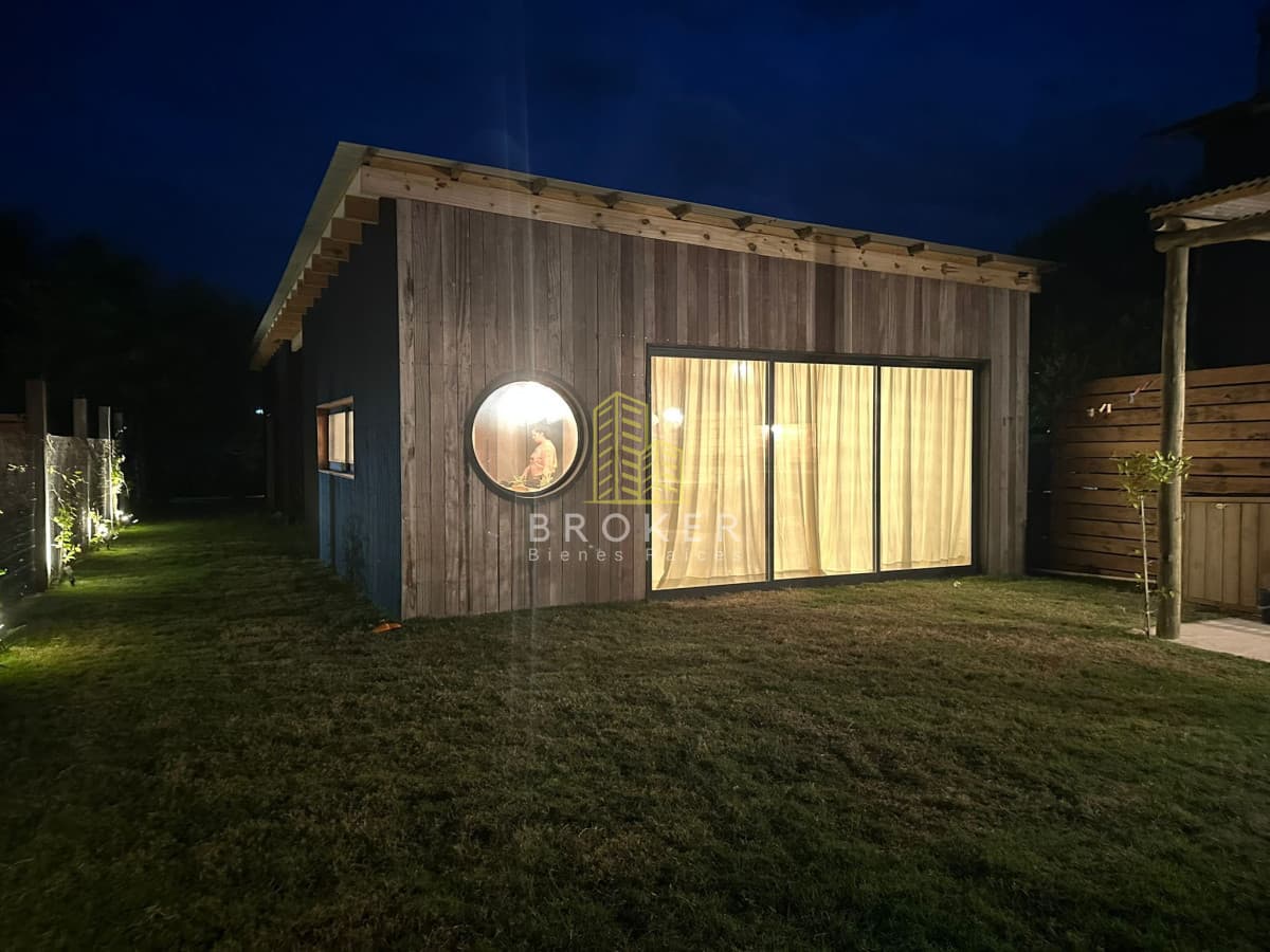 Hermosa casa en alquiler temporario de 2 dormitorios en suite, en El Chorro