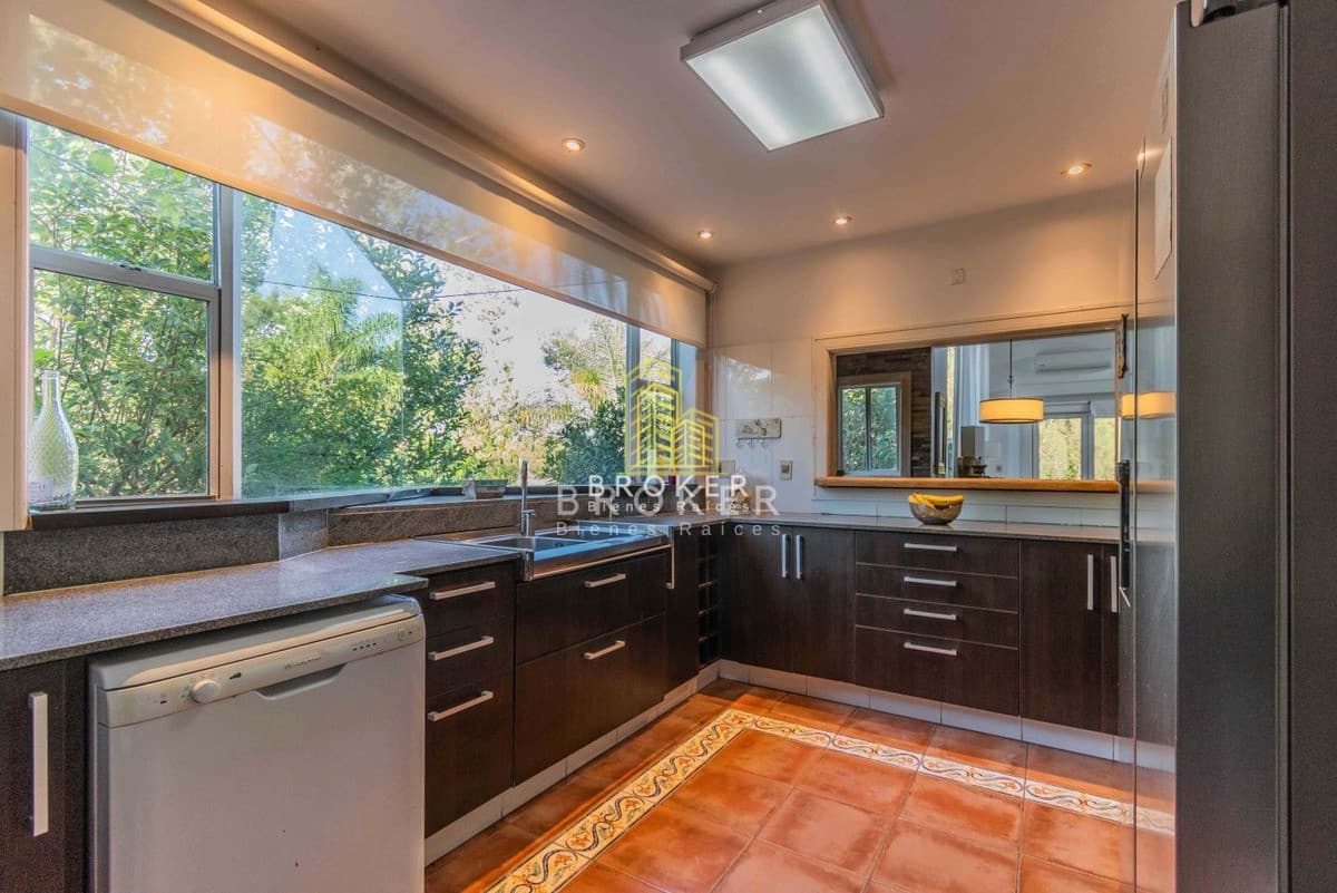 Venta Casa 5 Dormitorios En La Tahona Montevideo