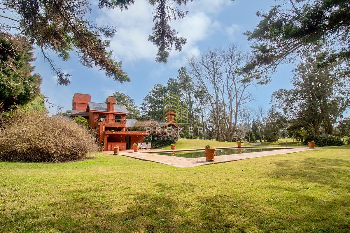 Venta Casa Mansion Beverly Hills Punta del Este Uruguay 6 dormitorios