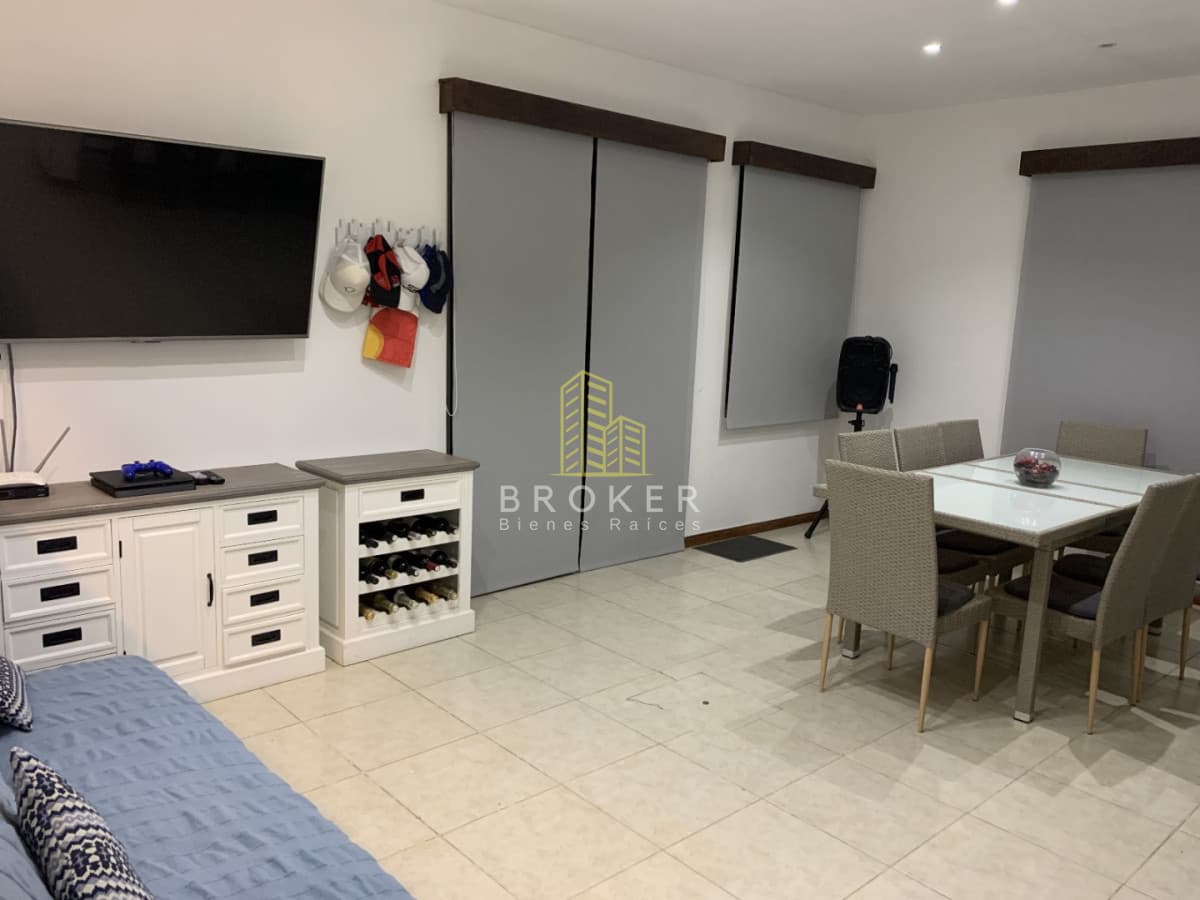 Venta casa 4 dormitorios Punta del Este Pinares.