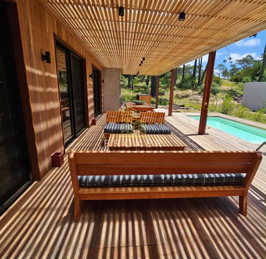 Espectacular casa en Venta y alquiler de temporada en Reserva Montoya