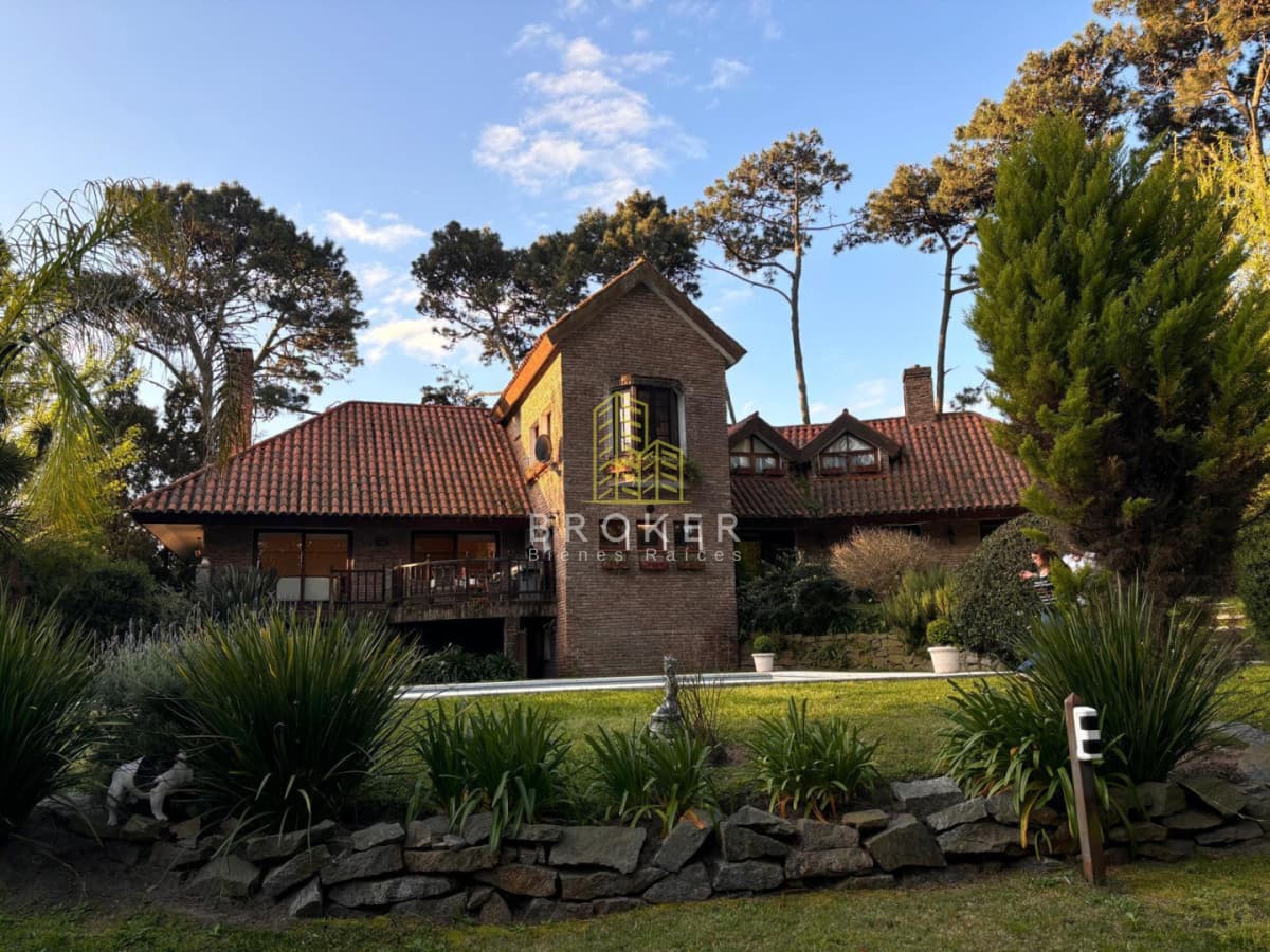 Venta casa San Rafael Punta del Este