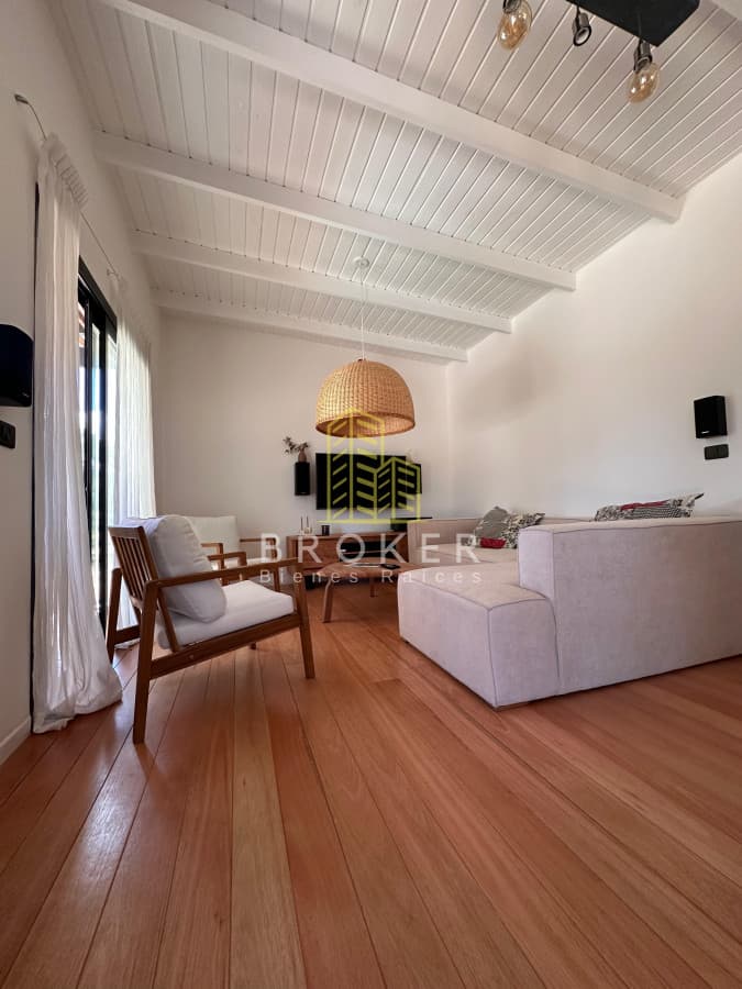 Alquiler Nueva y Moderna Casa en el Corazon de la Barra, Punta del Este