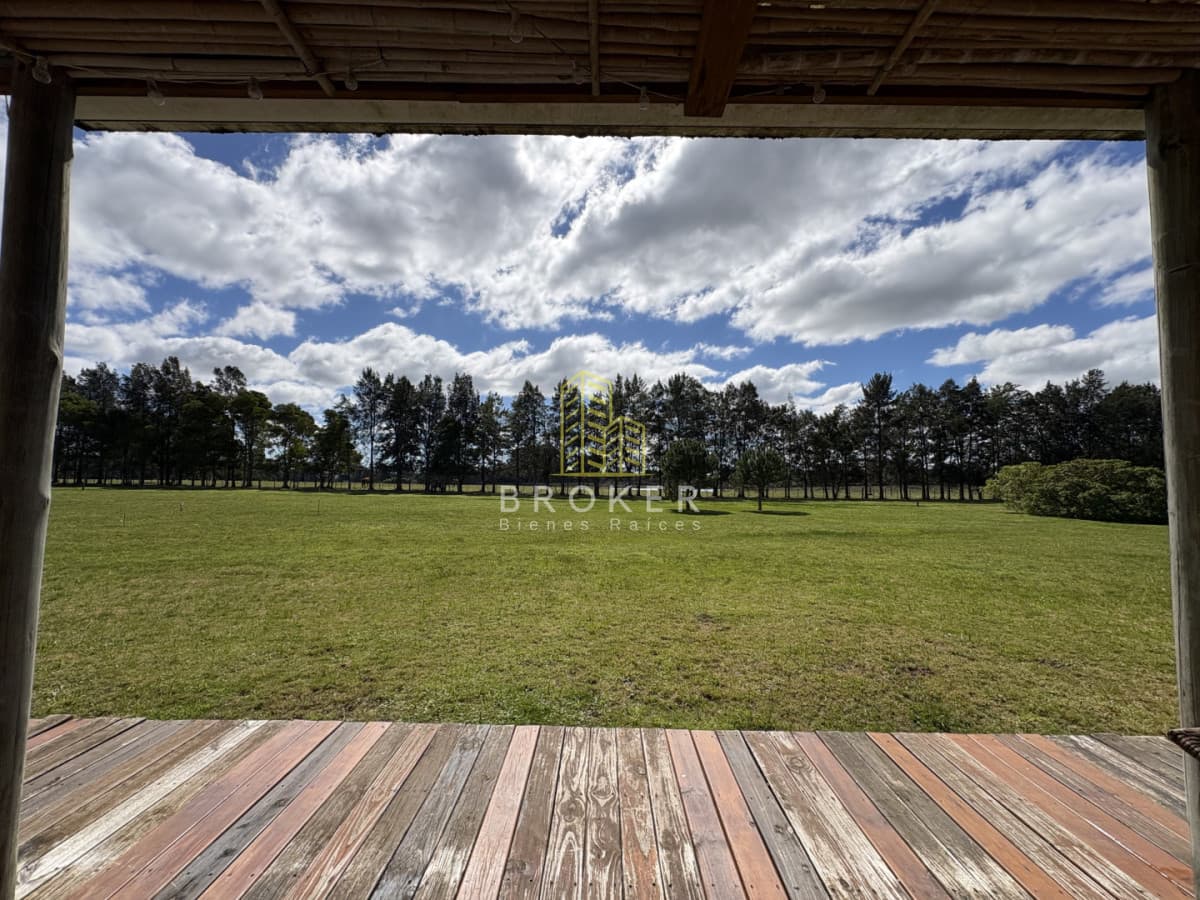 Alquiler de temporada de muy linda casa en barrio privado en la barra!