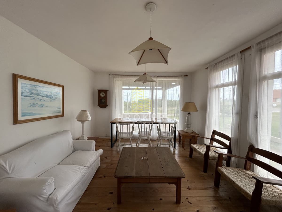 Venta y alquiler de gran casa en Montoya. Punta del Este, Uruguay.