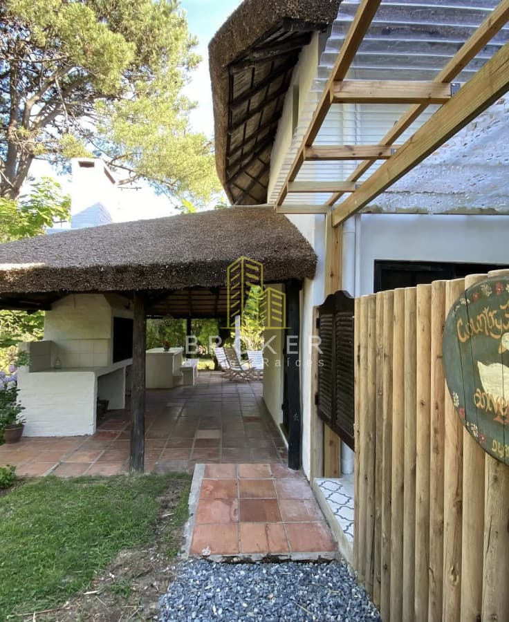 Alquiler temporario Casa 3 dormitorios Pinares Punta del Este