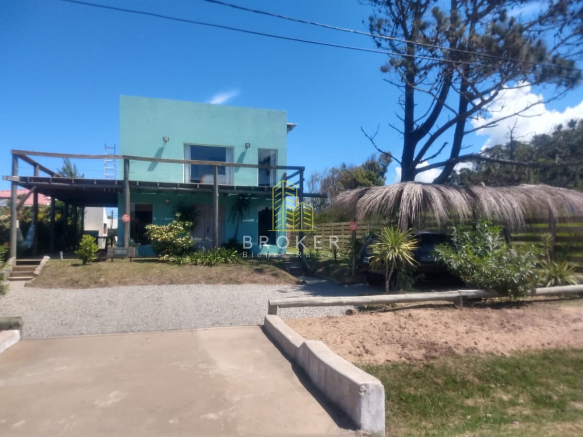 Alquiler temporal Casa Balneario Buenos Aires Manantiales Punta del Este