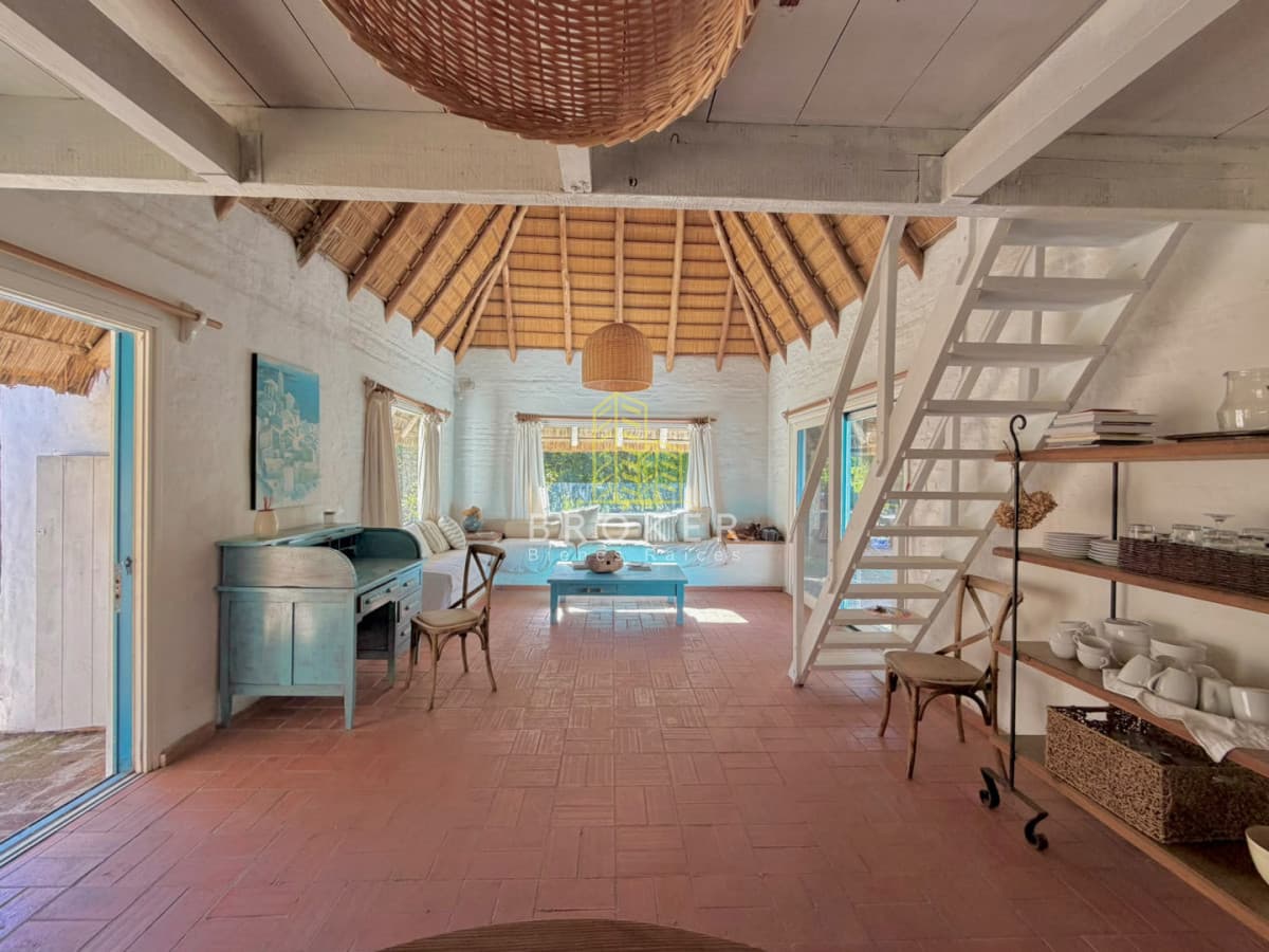 Venta casa El Tesoro La Barra Punta del Este