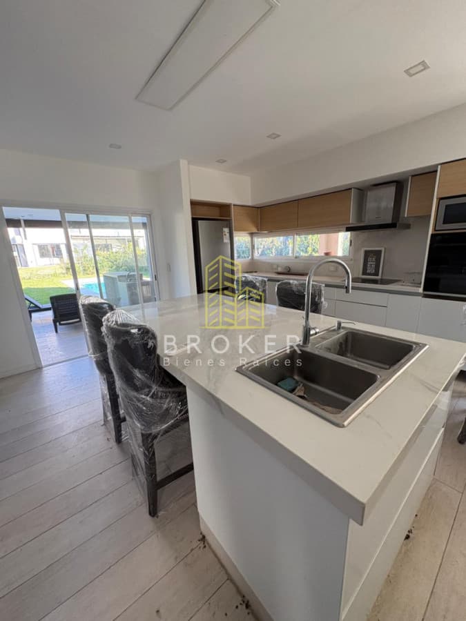 Venta Casa Haras Santa María