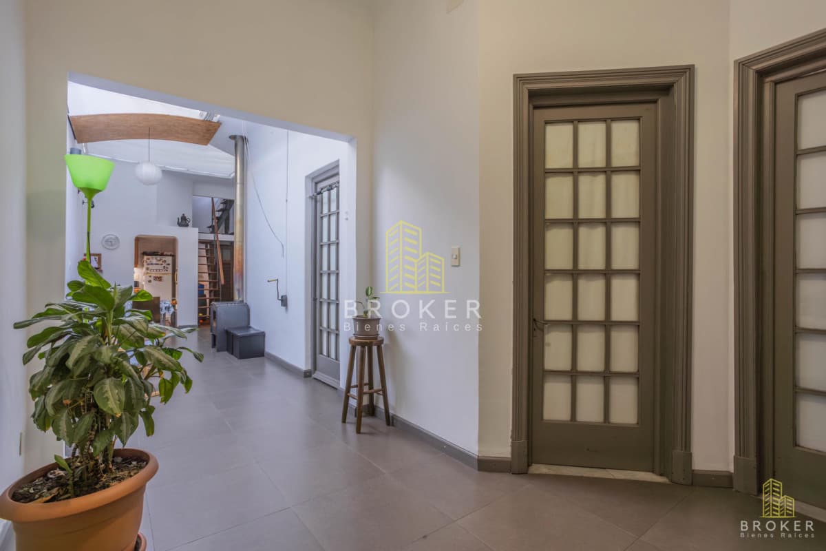 Venta de Casa en LA BLANQUEADA 4 dormitorios