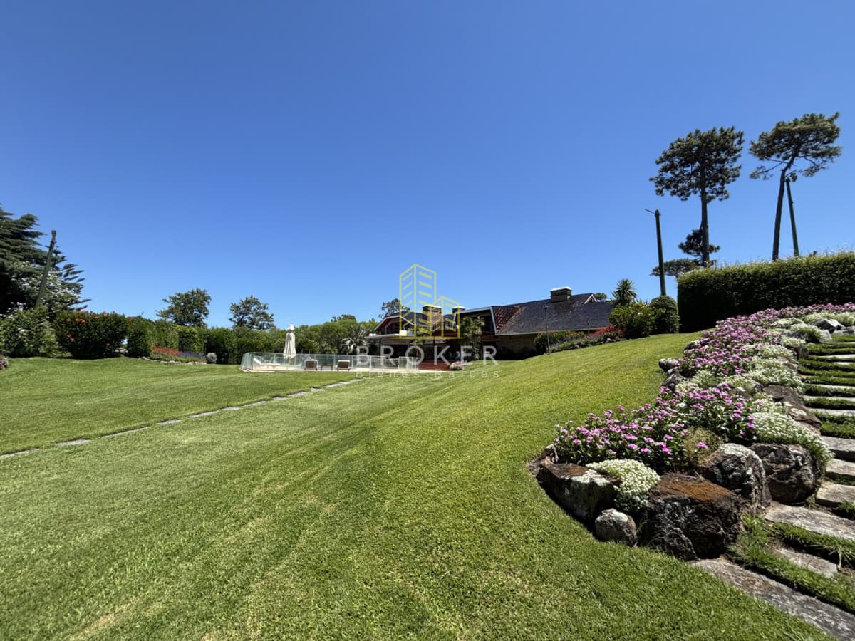 Venta casa mansa punta del este piscina