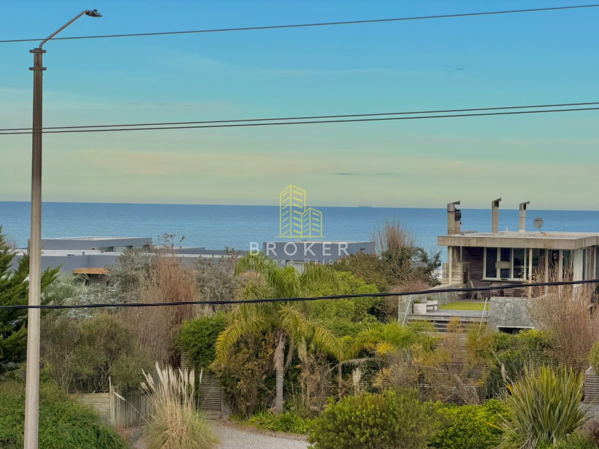 Venta terreno La Barra Punta Piedras vista al mar