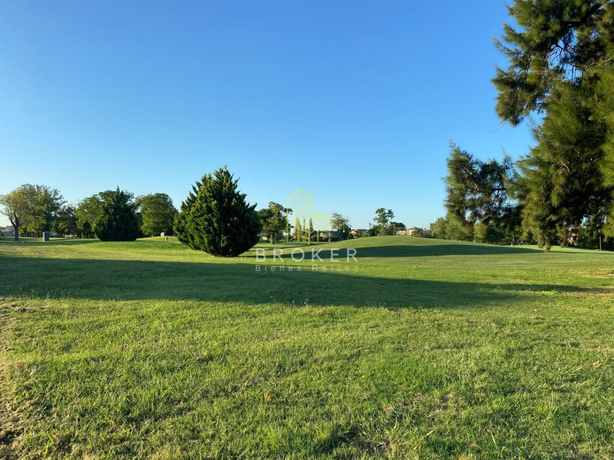 Lote en Venta en Haras Santa María - Barrio Los Robles