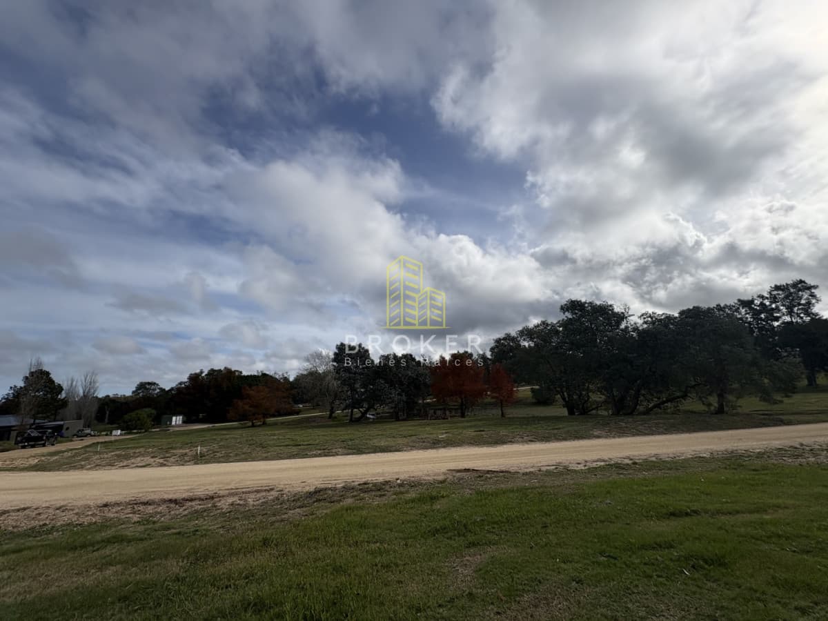 Venta muy lindo terreno en el alto de Don Miguel