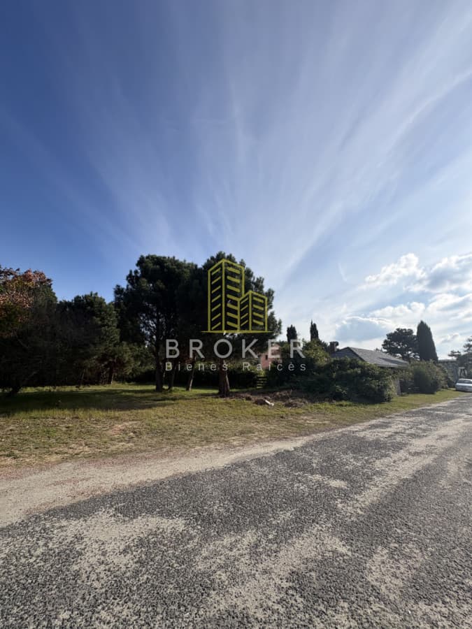 Venta de muy lindo terreno en excelente ubiacion dentro de barrio privado