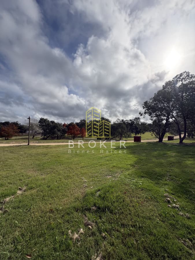 Venta muy lindo terreno en el alto de Don Miguel