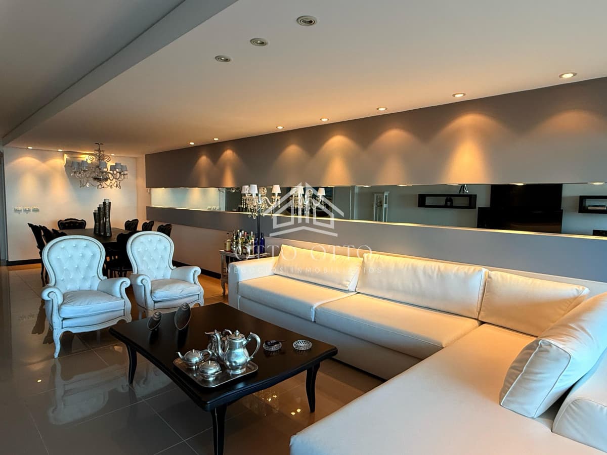 Apartamento de lujo en venta Playa Brava 3 dormitorios