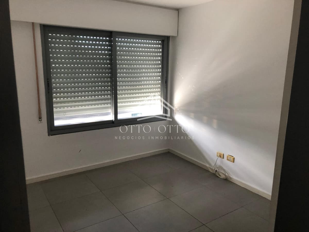 apartamento de 2 dormitorios 2 baños y parrillero propio