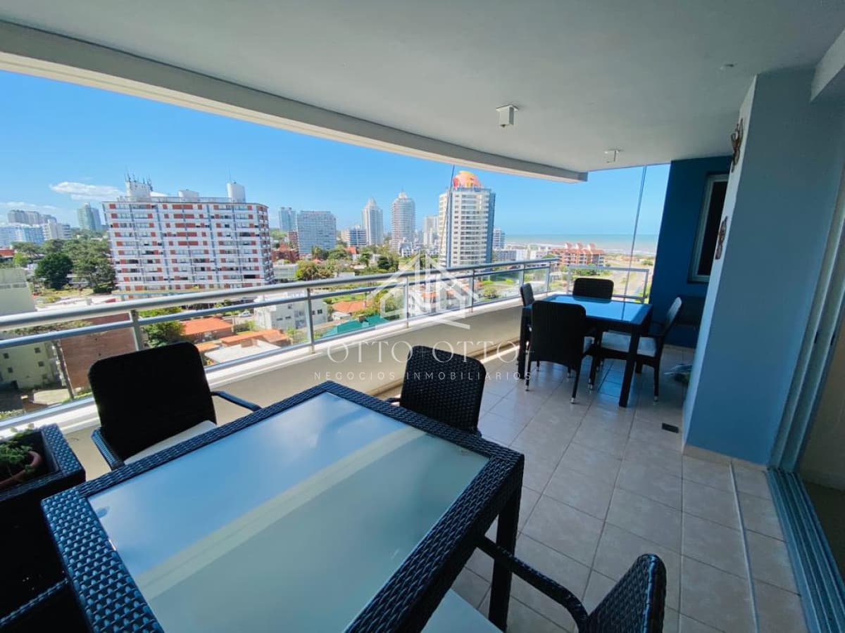 Departamento 3 dormitorios En Venta, Chiverta a Pasos del Mar