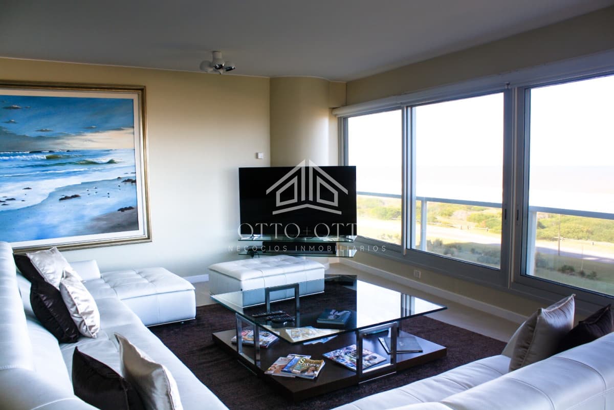 Departamento en venta de 3 dormitorios en Le Parc