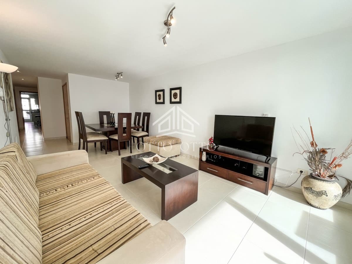 Apartamento en venta, 2 dormitorios en Playa Mansa. Punta del Este