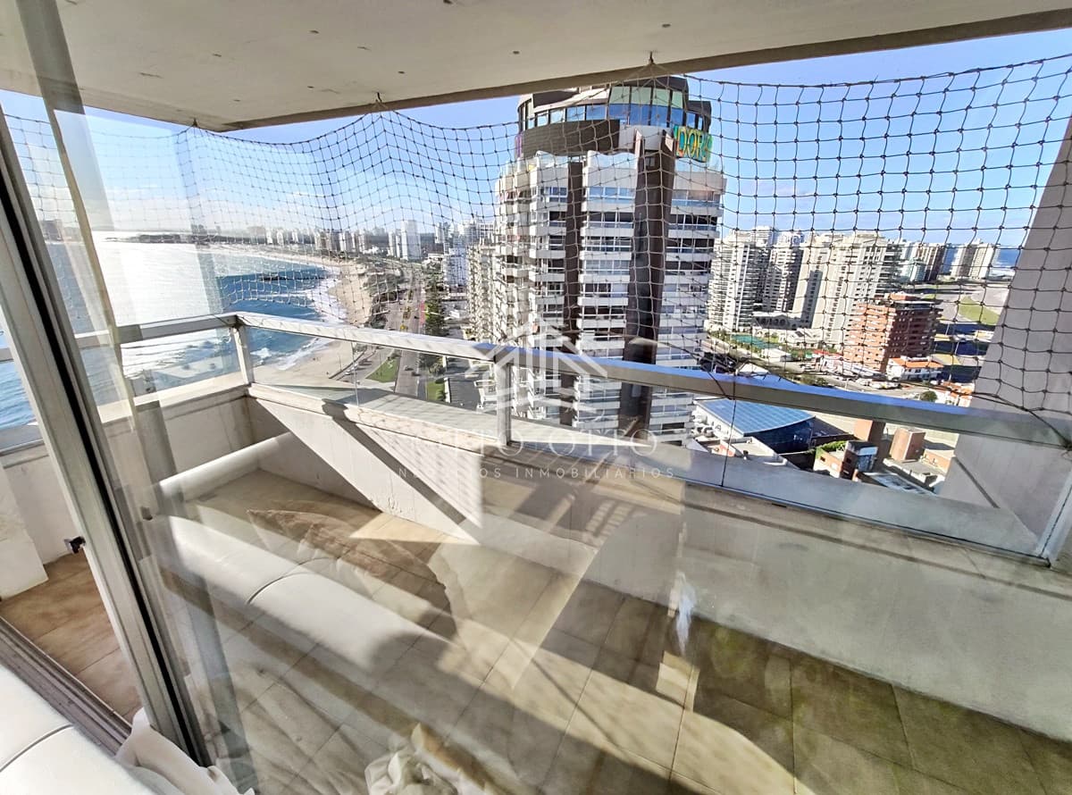 Apartamento en Peninsula de  Punta del Este! 3 dormitorios