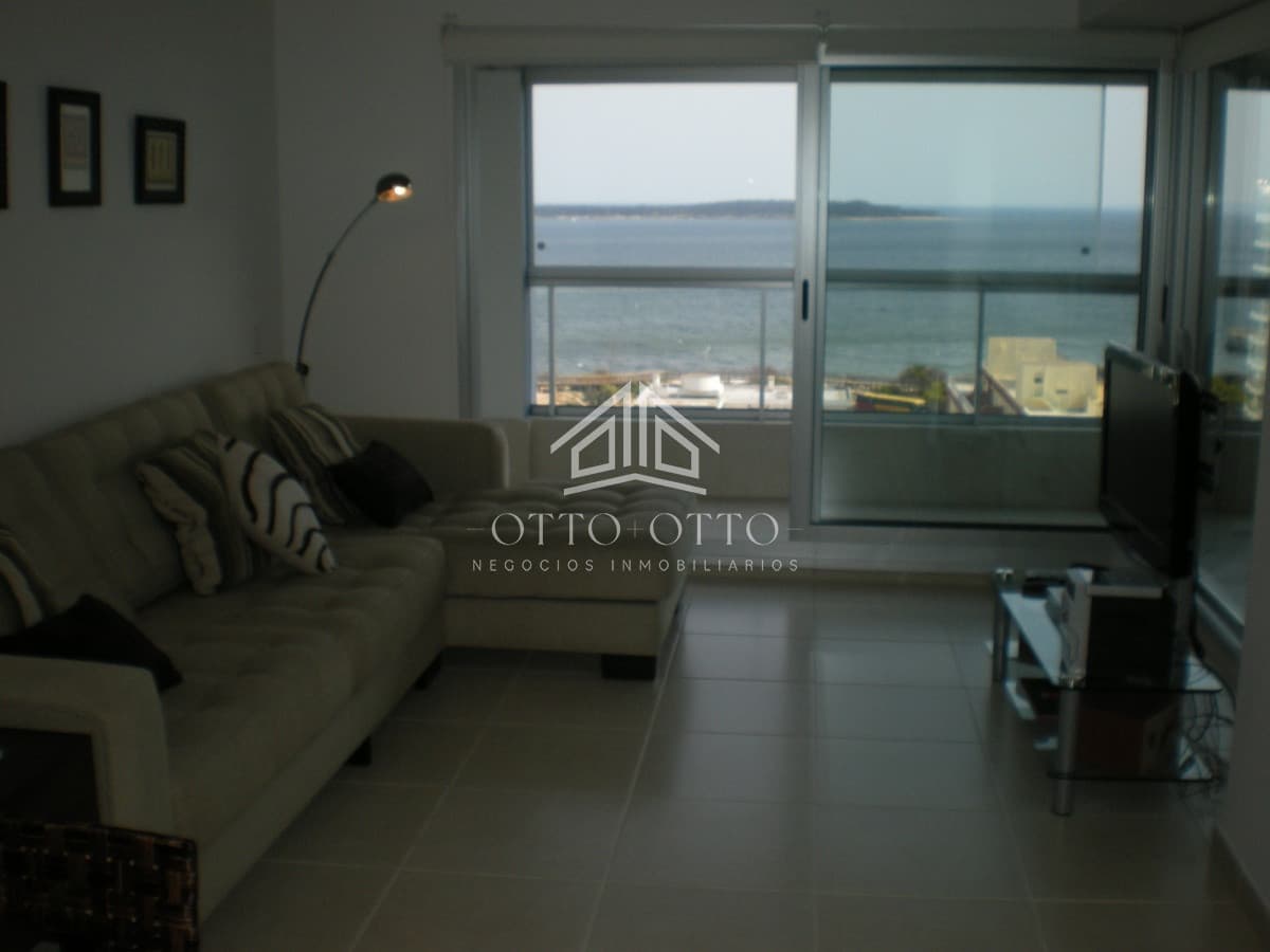 Art Boulevard de 2 dormtiorios mas servicio