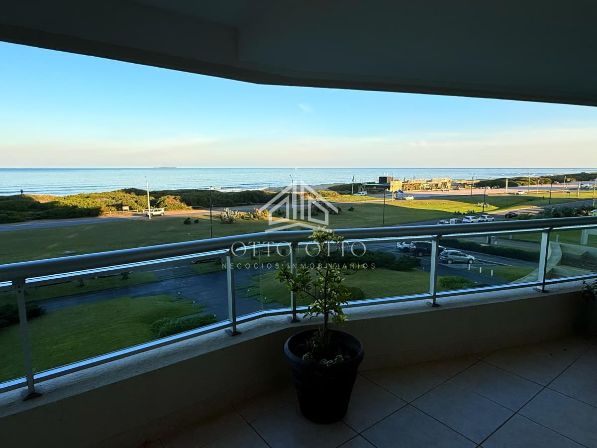 Apartamento de lujo en venta Playa Brava 3 dormitorios