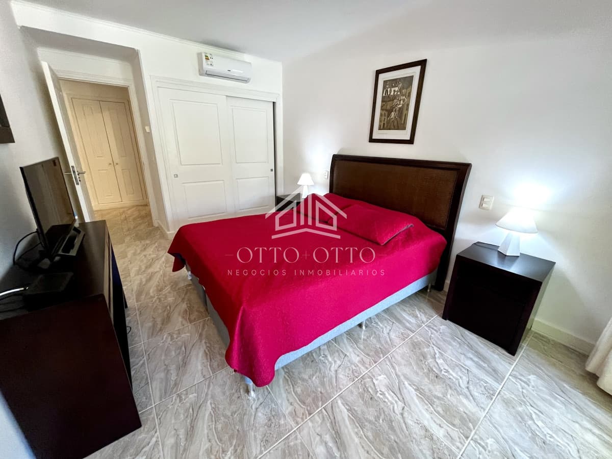 Venta apartamento un dormitorio complejo Green Park