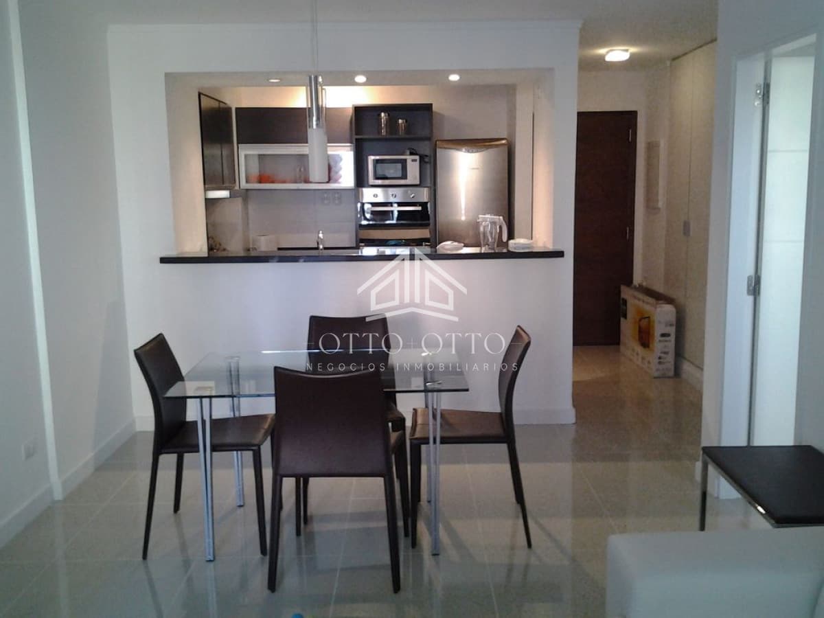 2 dormitorios en venta Forest Tower II