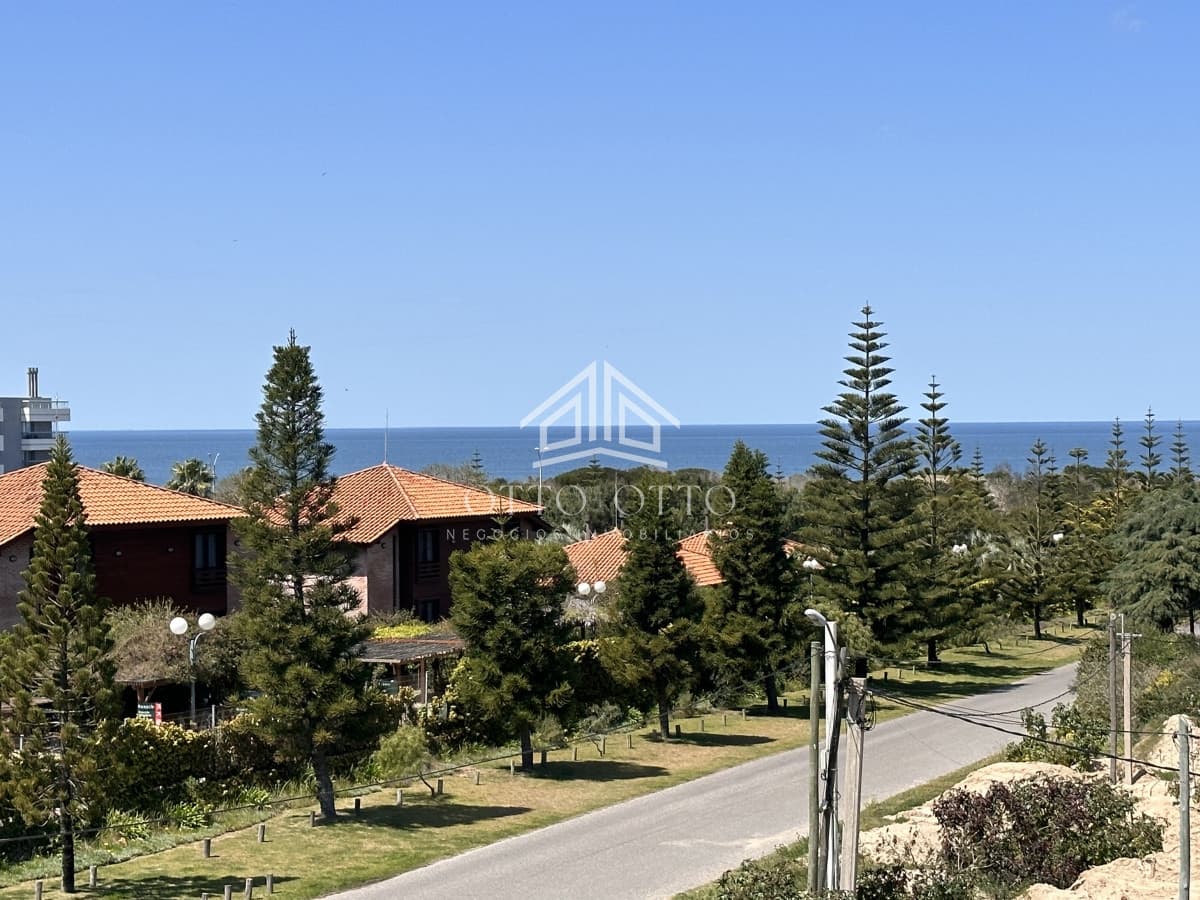 Apartamento en venta de 1 dormitorio en Playa Brava Punta del Este