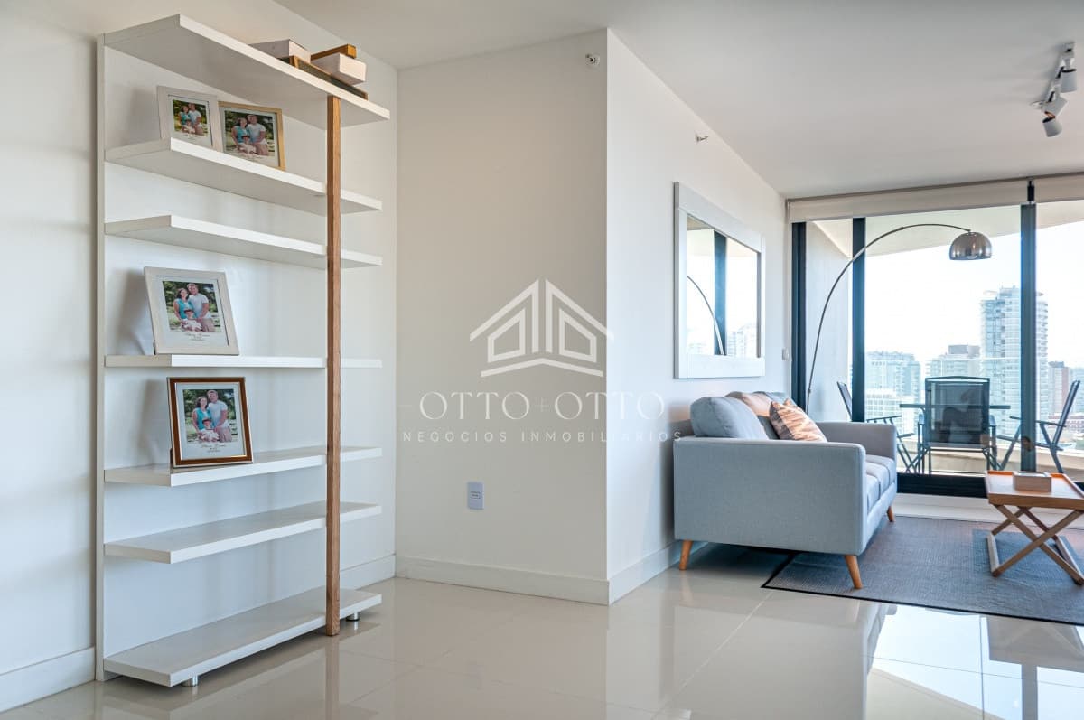Departamento amplio en Artower
