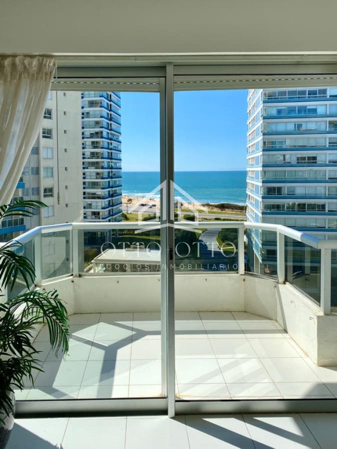 Venta de Apartamento 1 DORMITORIO, Punta del Este.