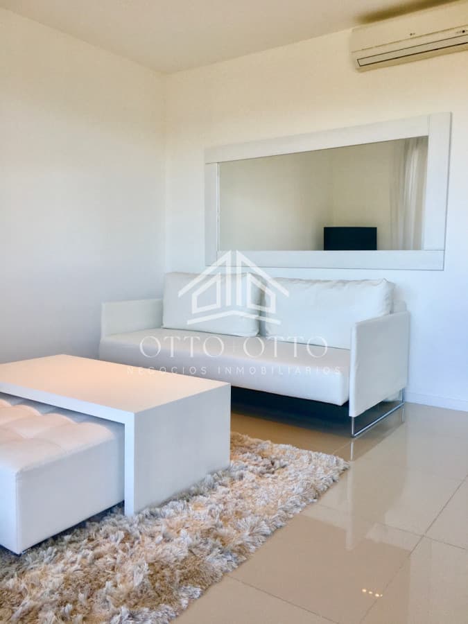 Penthouse a pasos de mansa