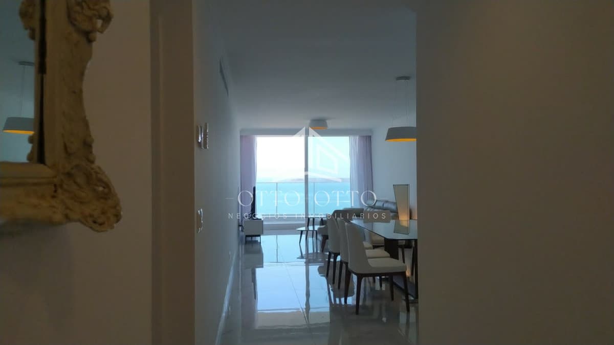 VENTA APARTAMENTO TRES DORMITORIOS PUNTA DEL ESTE EDIFICIO PARAMOUNT