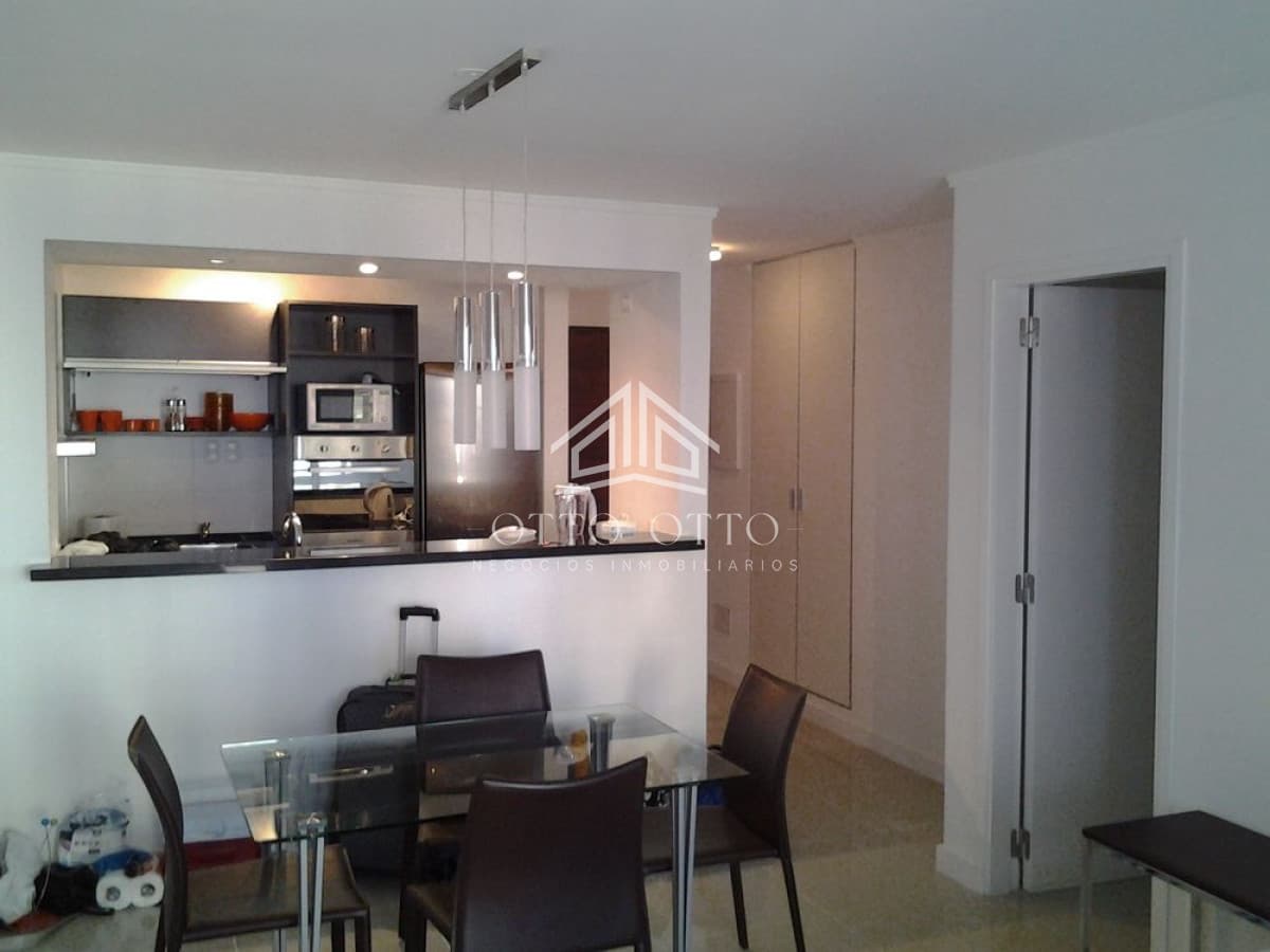 2 dormitorios en venta Forest Tower II