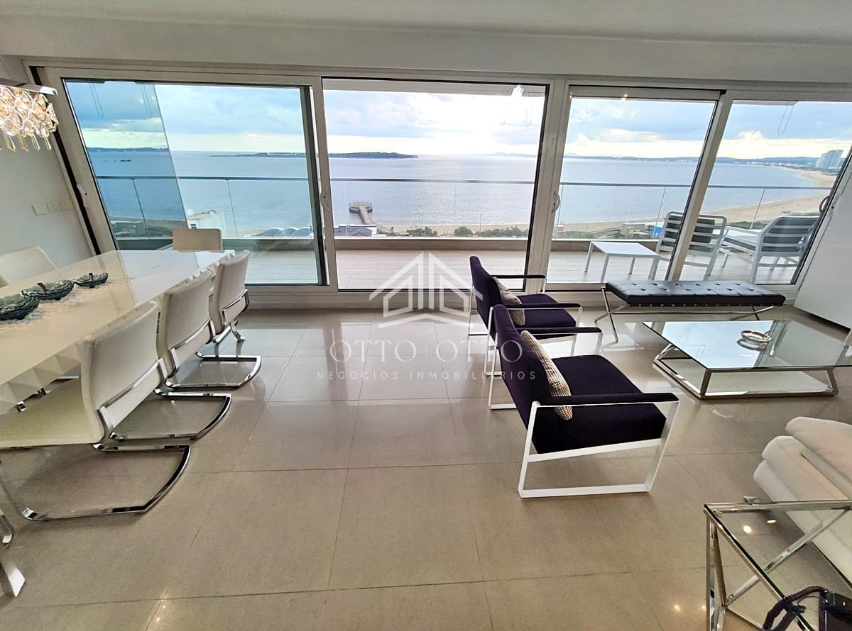 Apartamento en venta en Playa Mansa