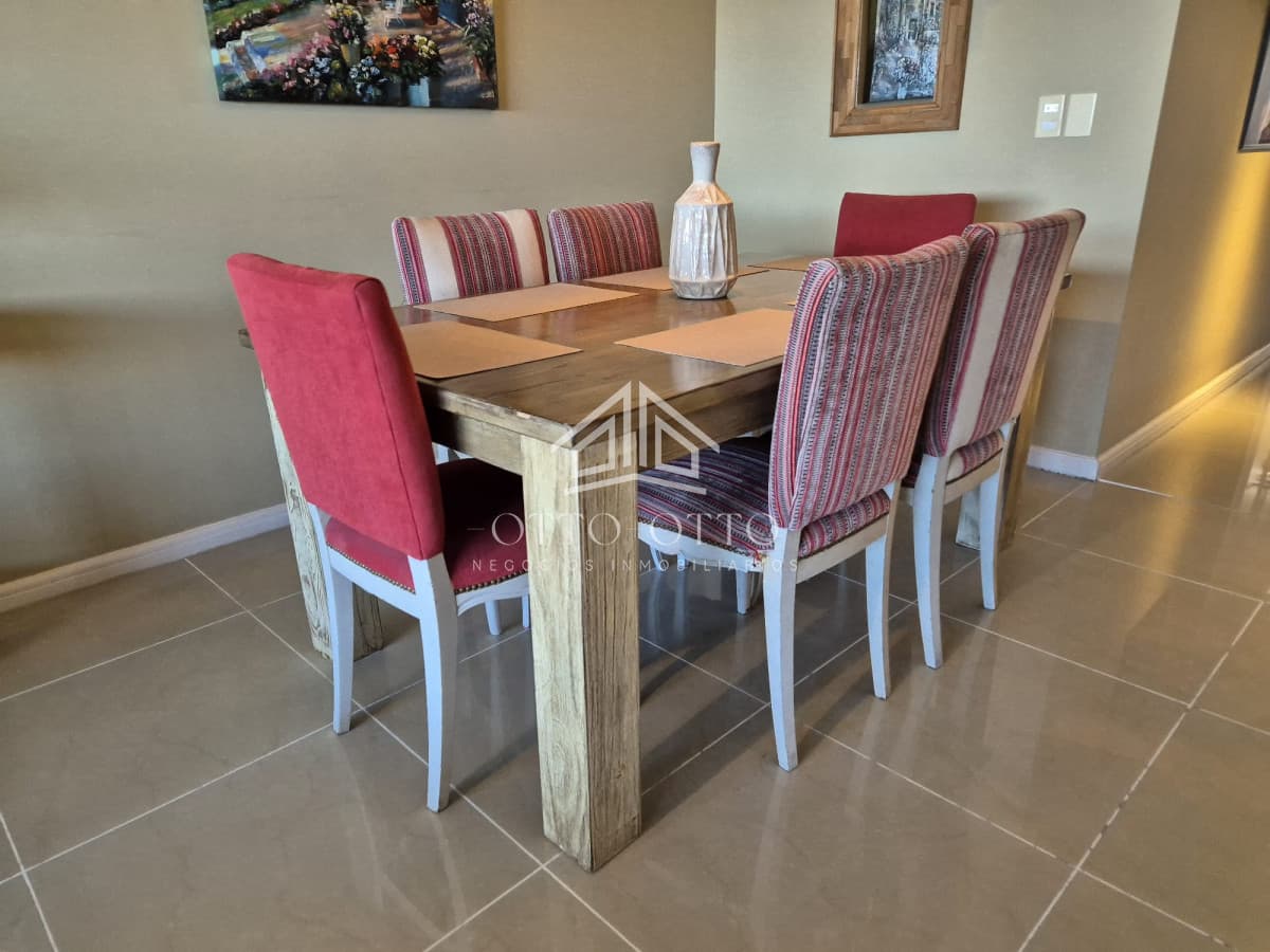Apartamento en venta Playa Brava 3 dormitorios FRENTE AL MAR