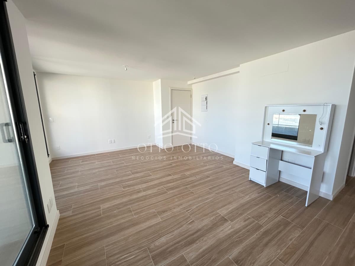 Venta apartamento dos dormitorios punta del este playa brava edificio siglo sol ii vista al mar
