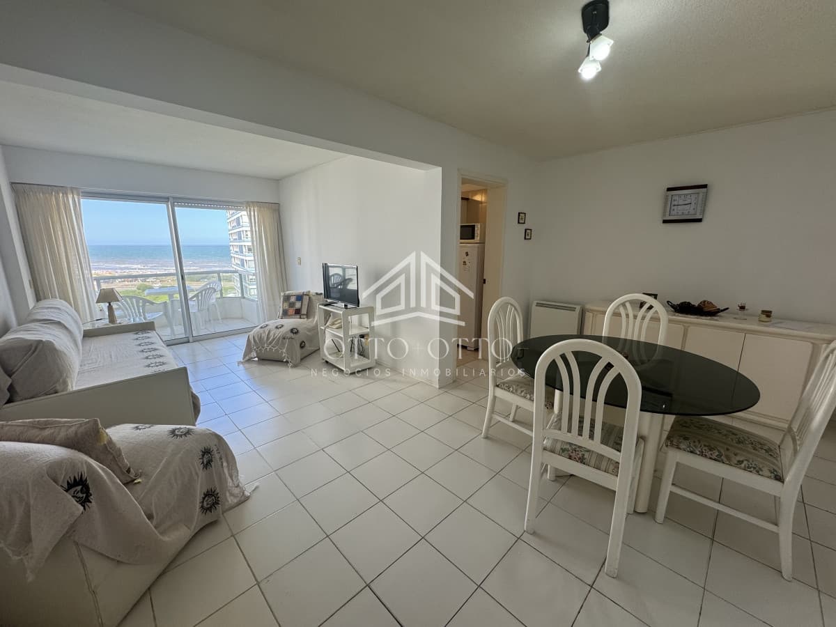 apartamento de 1 dormitorio con vista al mar