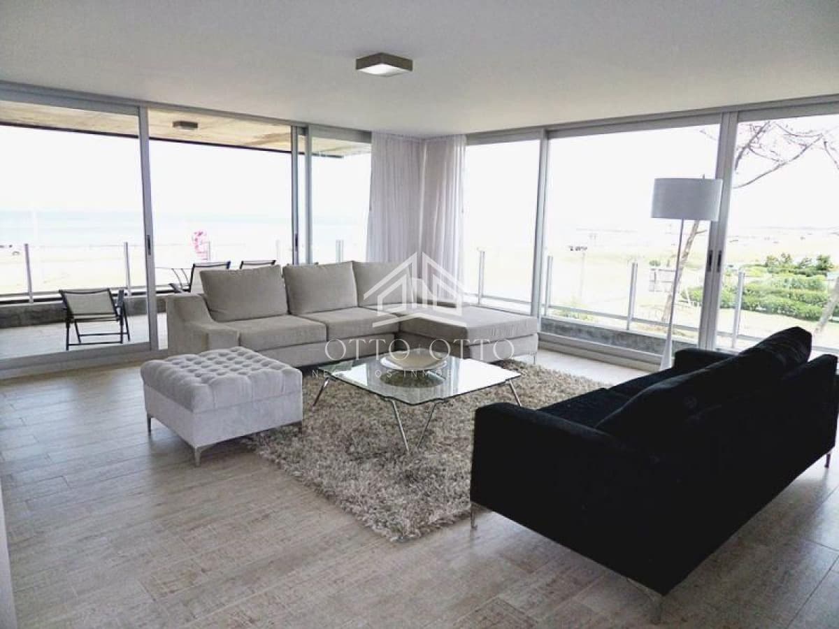 Apartamento en venta Punta Del Este 3 dormitorios