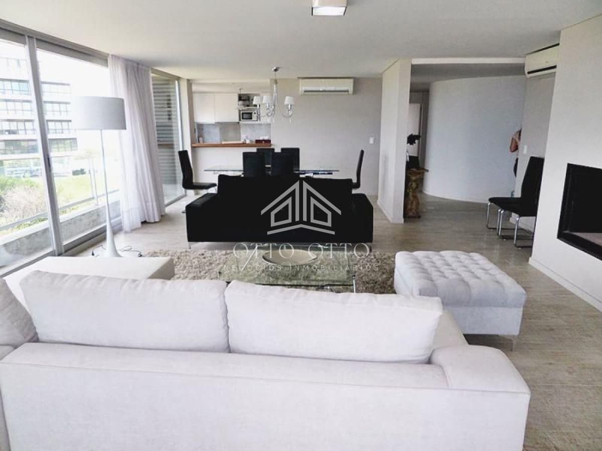 Apartamento en venta Punta Del Este 3 dormitorios