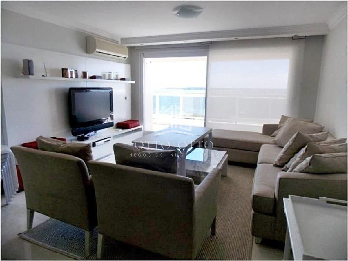 Apartamento en venta  3 dormitorios