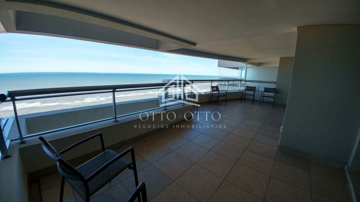 Apartamento en venta Playa Brava 3 dormitorios
