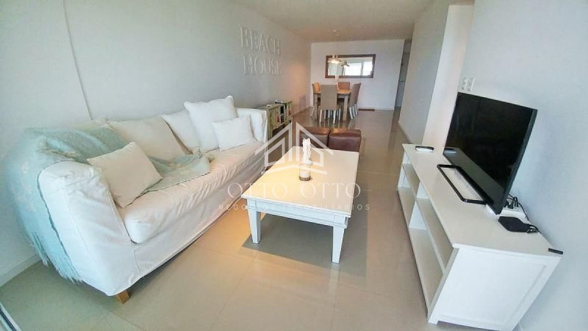 Apartamento en venta  3 dormitorios