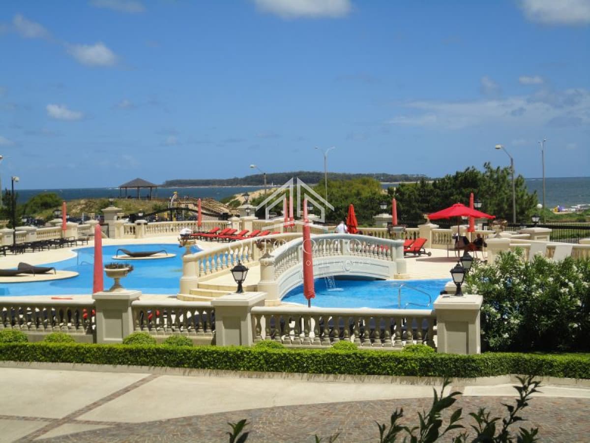 Apartamento en venta  3 + dep. de servicio